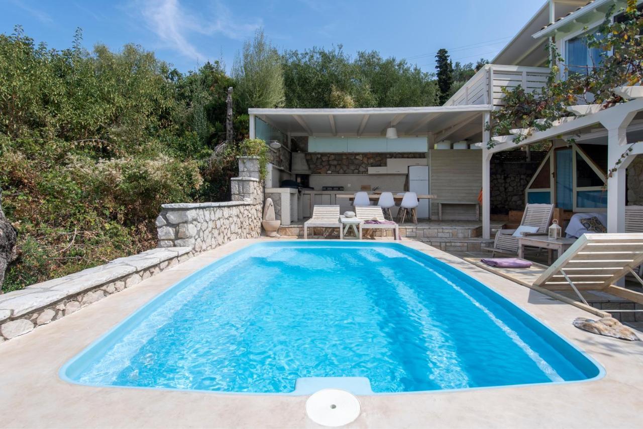 Villa Christianna Studios Айос-Никитас Экстерьер фото