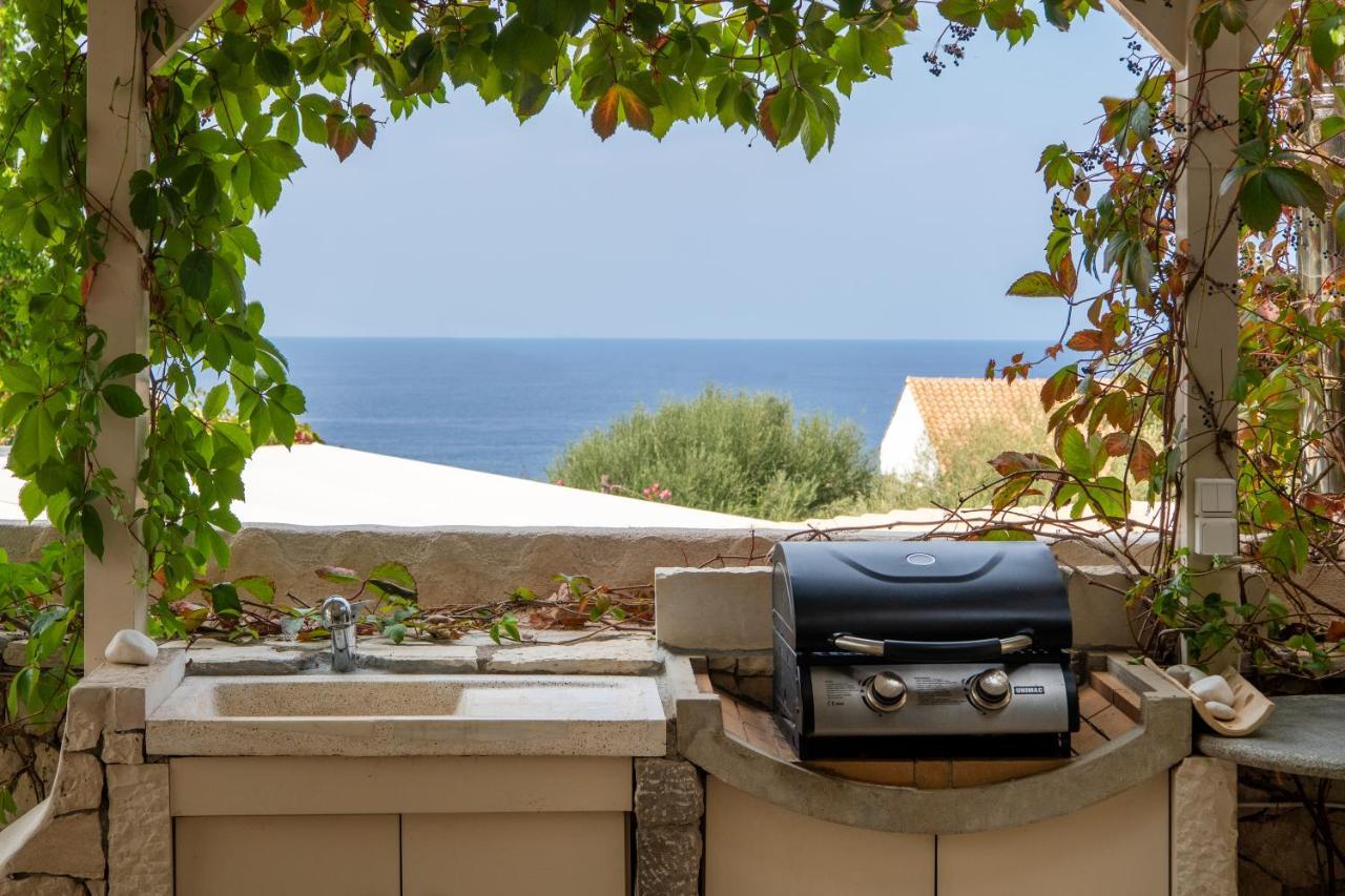 Villa Christianna Studios Айос-Никитас Экстерьер фото